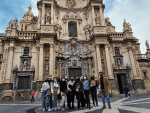 Los alumnos del Grado en Turismo participan en una Gymkana por el casco antiguo de la ciudad de Murcia